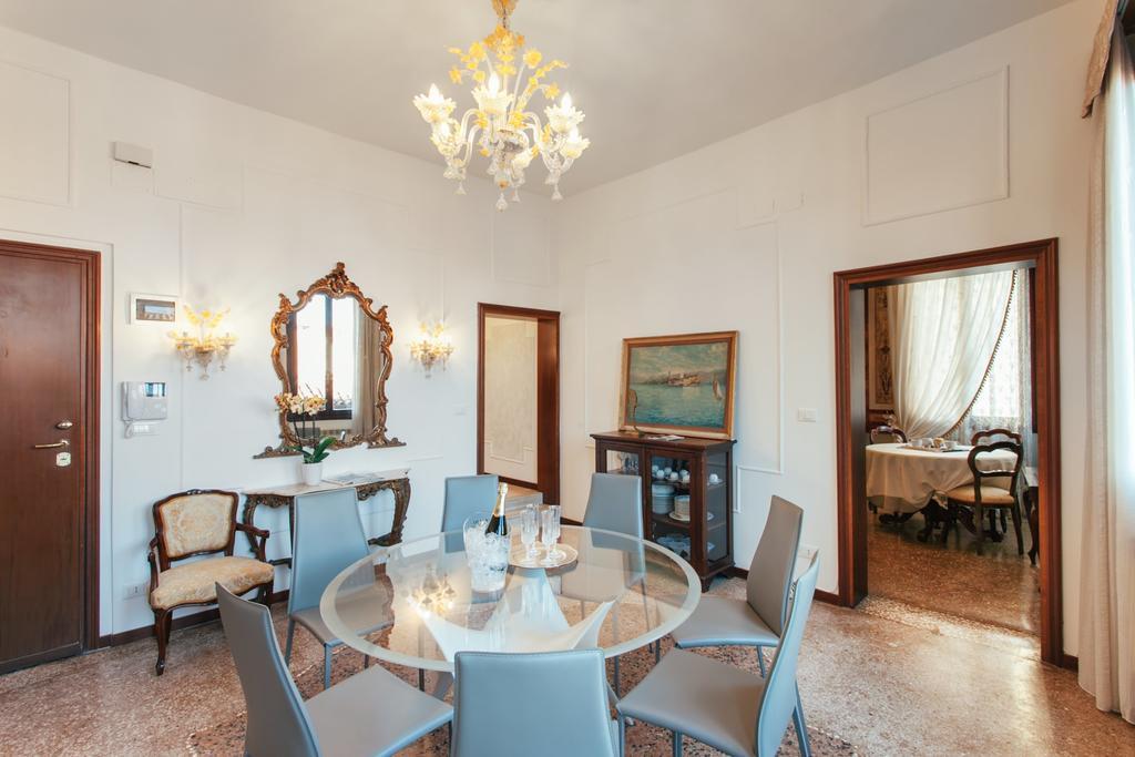 Апартаменти Residenza Dei Dogi Венеція Екстер'єр фото