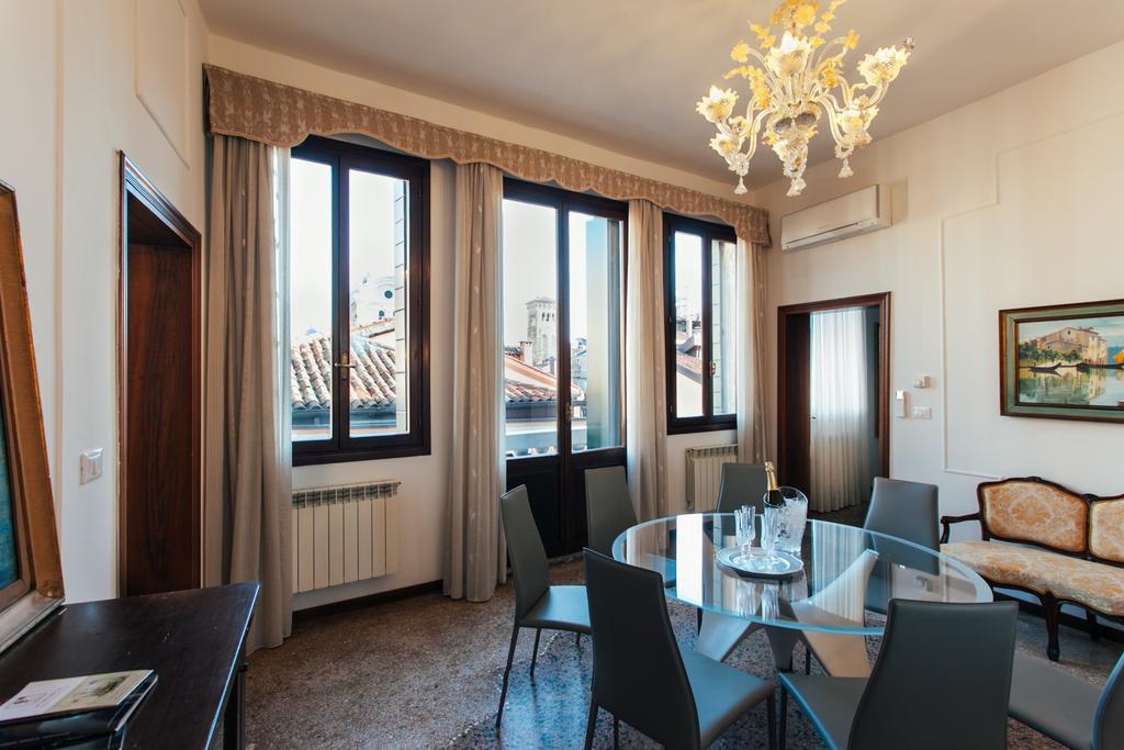 Апартаменти Residenza Dei Dogi Венеція Екстер'єр фото