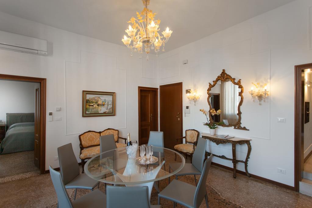Апартаменти Residenza Dei Dogi Венеція Екстер'єр фото
