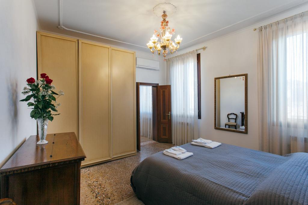 Апартаменти Residenza Dei Dogi Венеція Екстер'єр фото